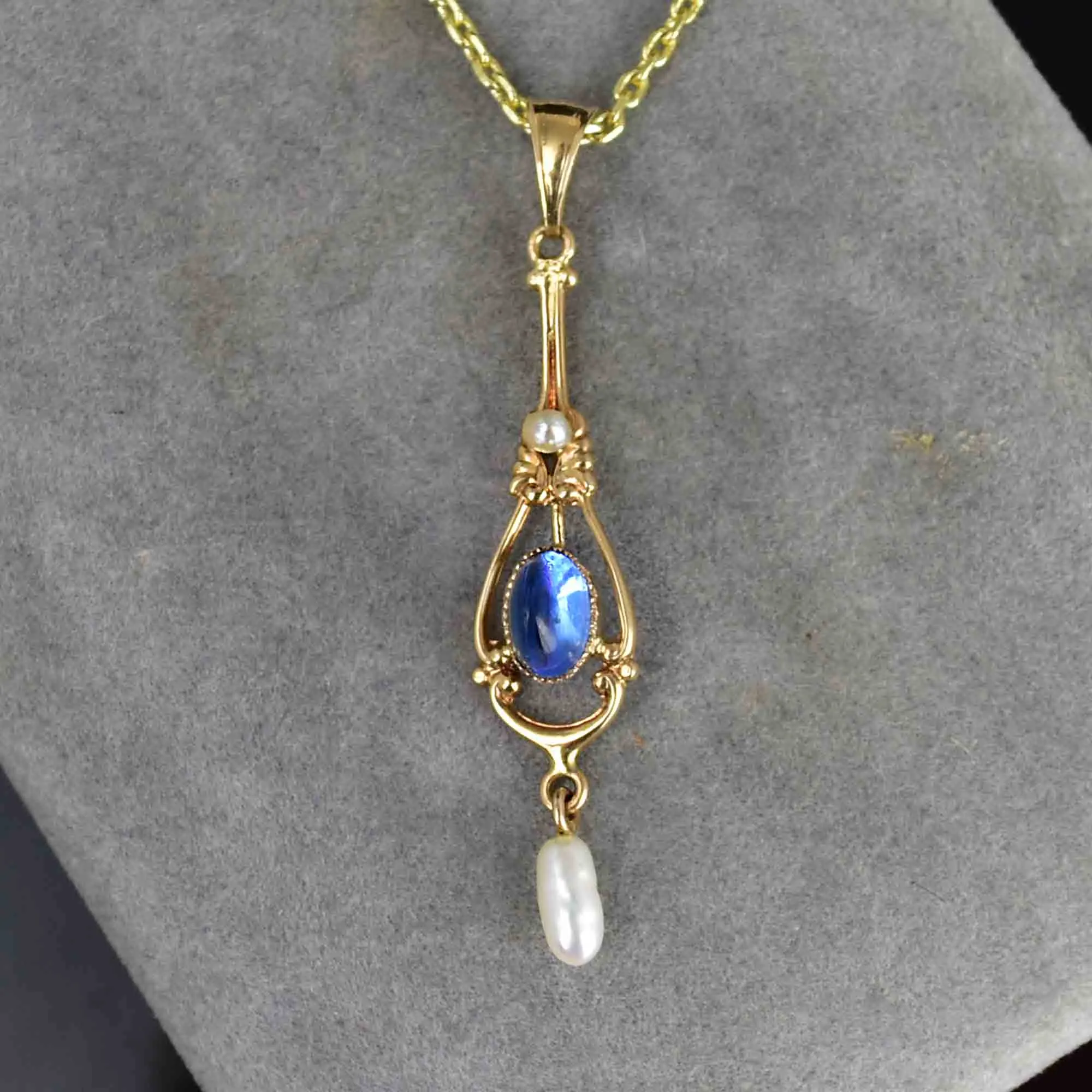 18K Gold Art Nouveau Blue Sapphire Pearl Lavaliere Necklace