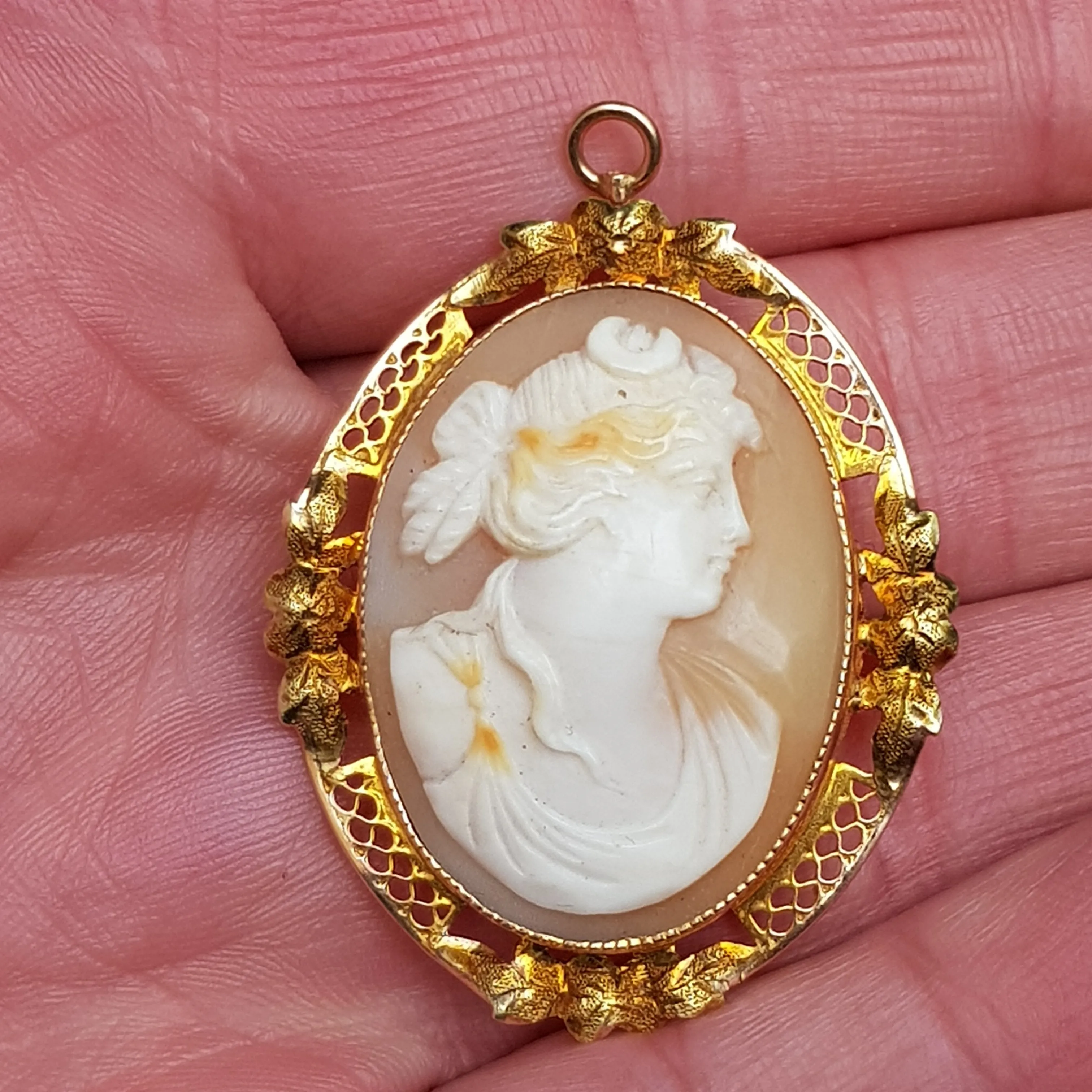 9k Gold Hand Carved Shell Cameo Brooch Pendant Nyx Goddess Of Night Antique Circa 1910