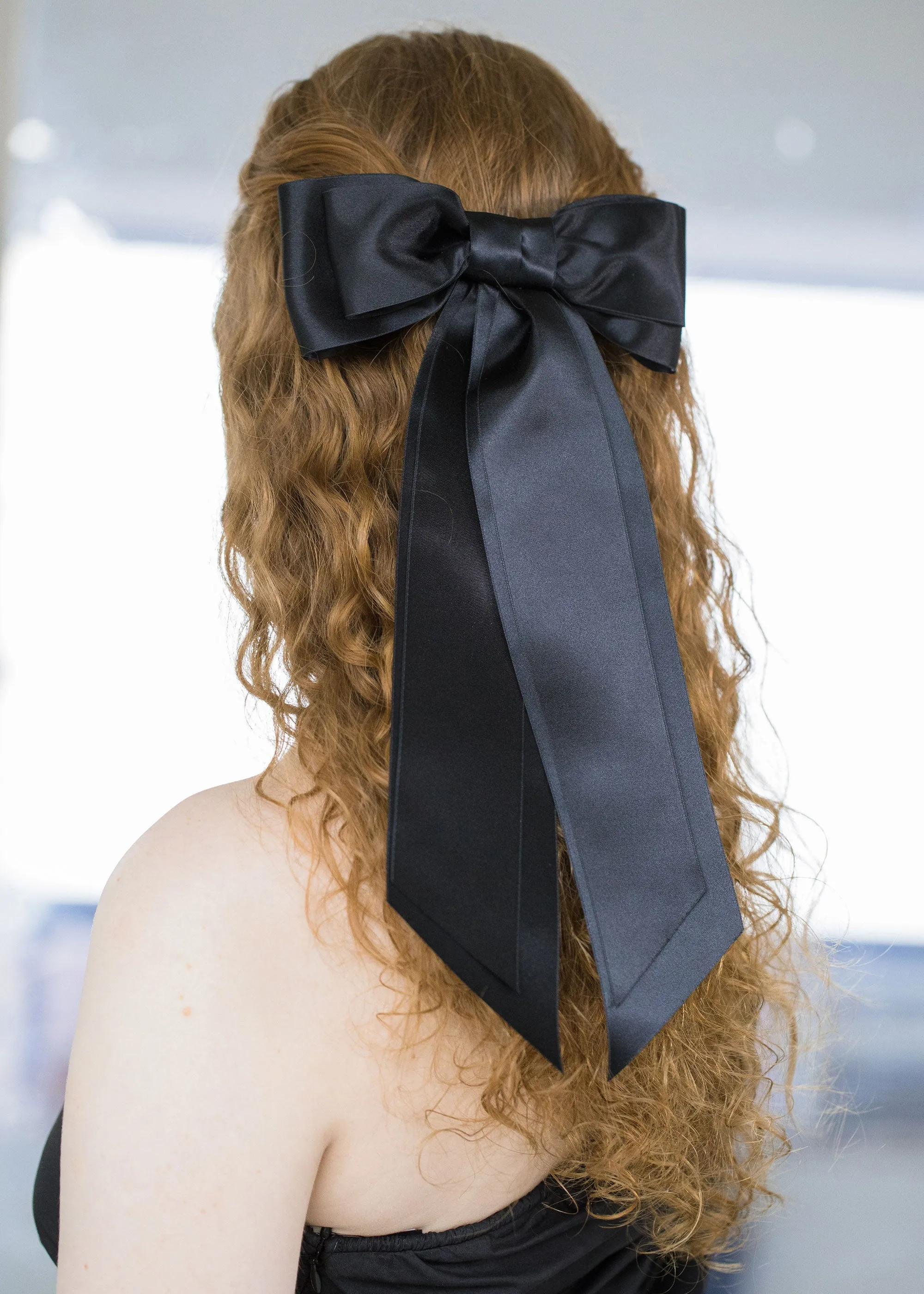 Agatha Bow Barrette -- Black