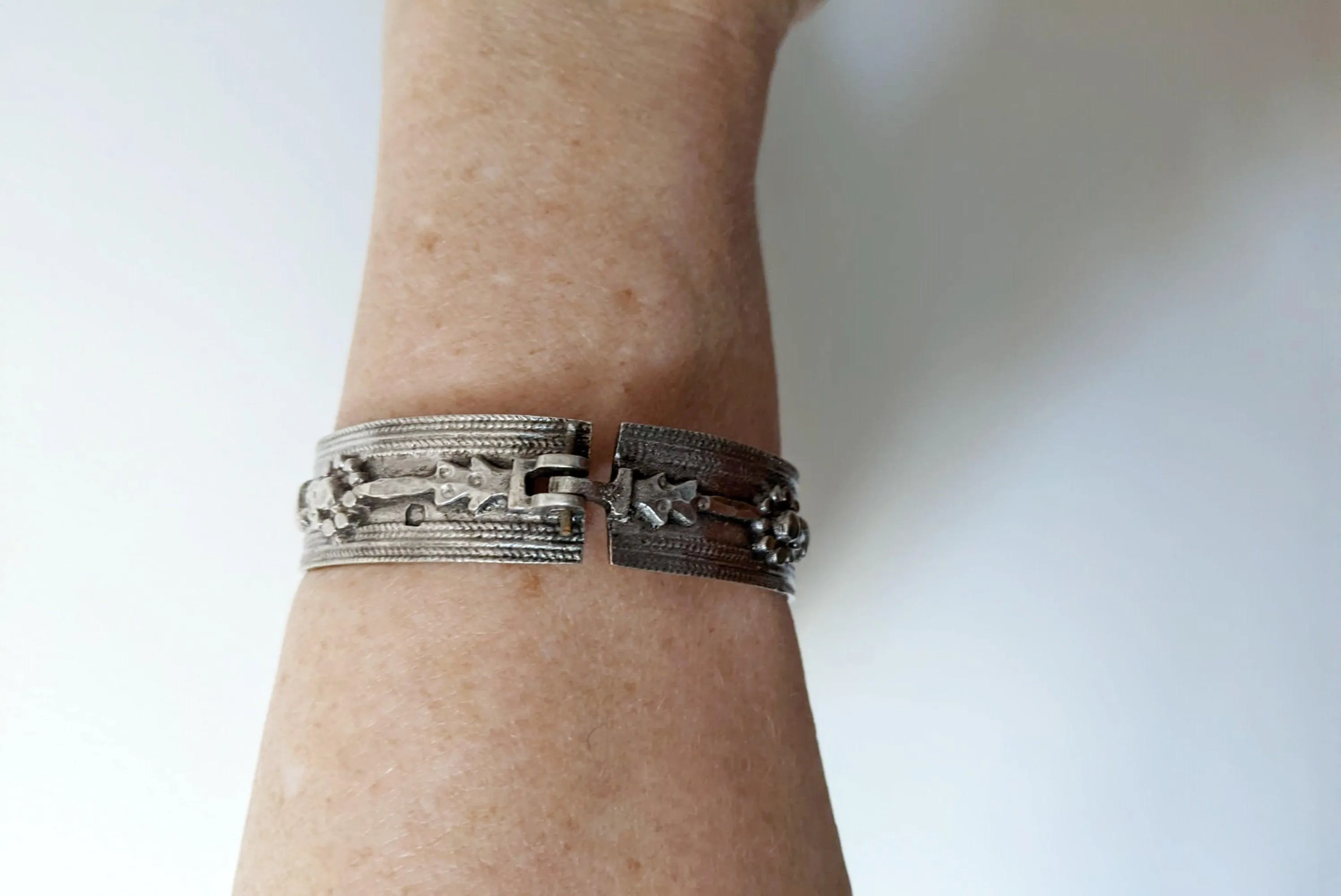 Antique Choui Silver Bracelet with French Hallmark