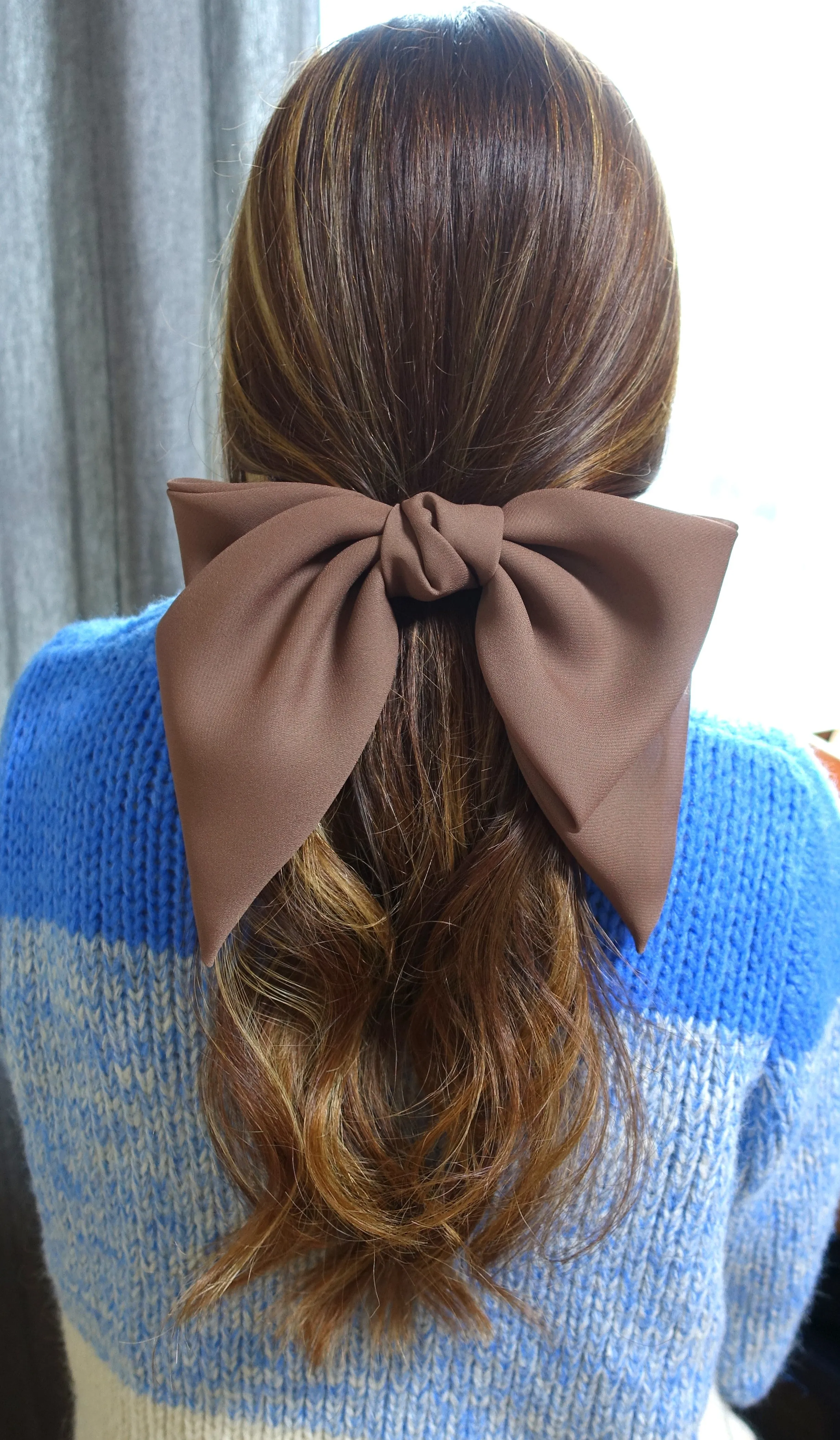 chiffon hair bow, Aura hair bow, must-have hair bows for women