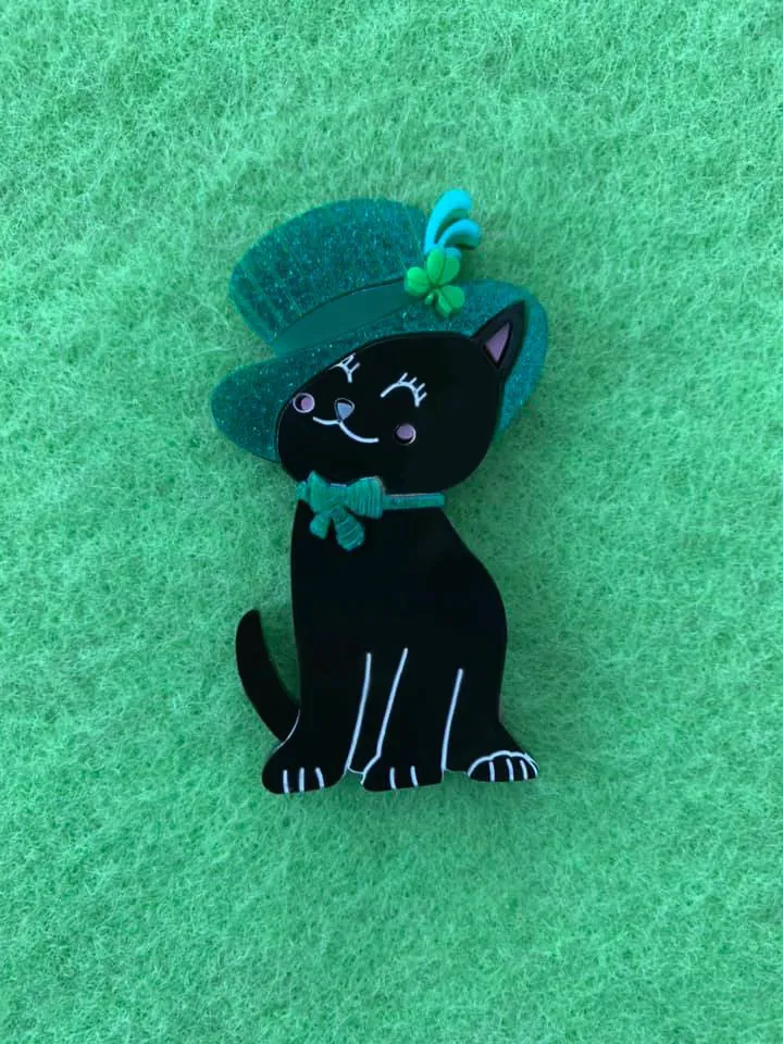 Clover Kitty - Brooch