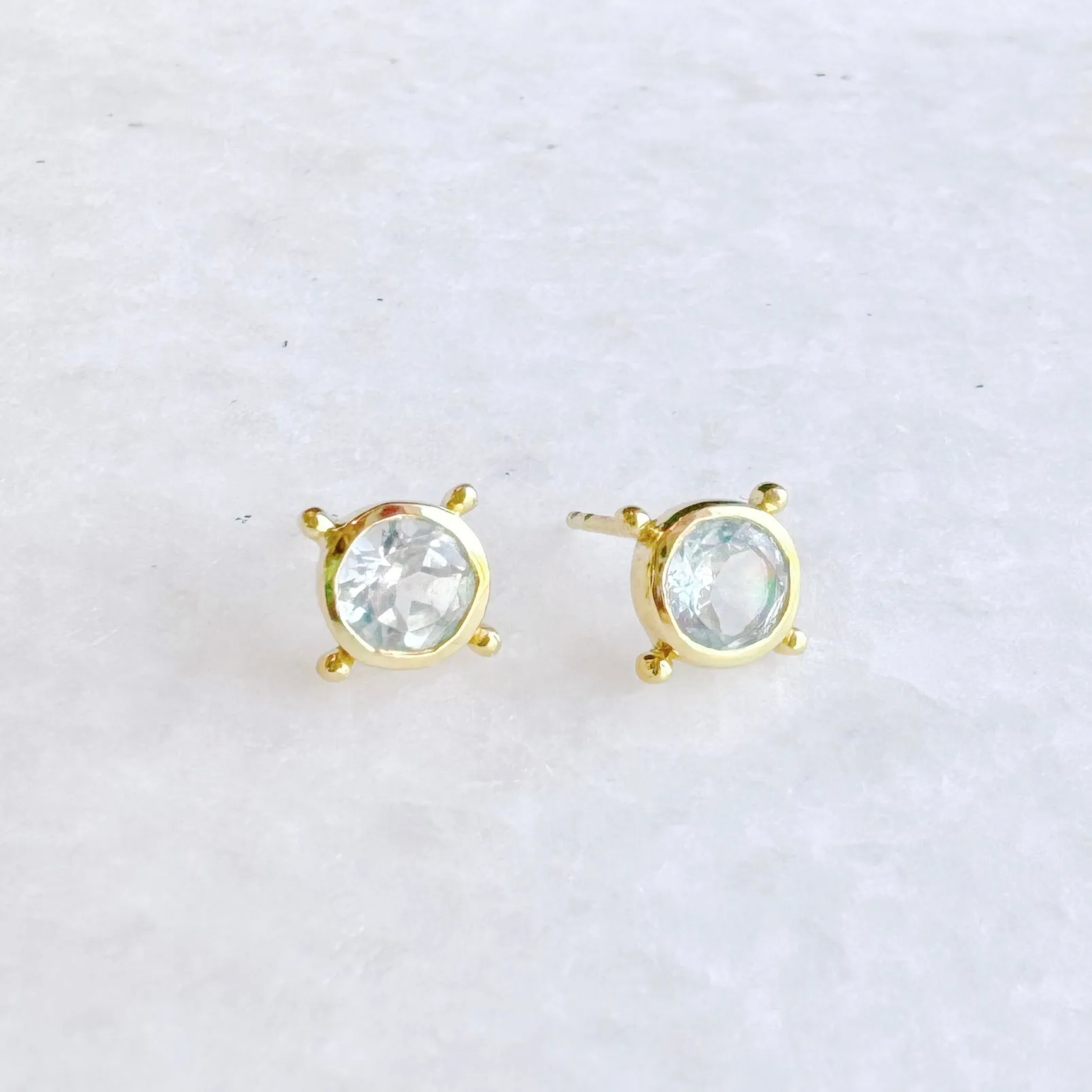 Compass Stud Earrings: Gold Vermeil Blue topaz