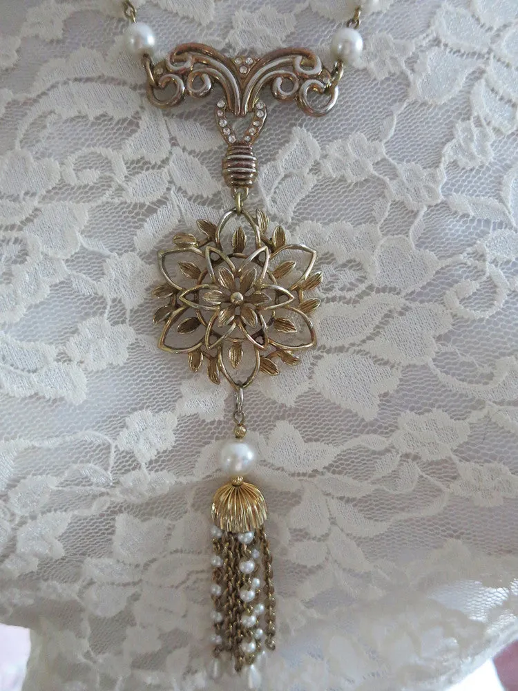 Elegant Pearl Necklace With Vintage Watch Fob