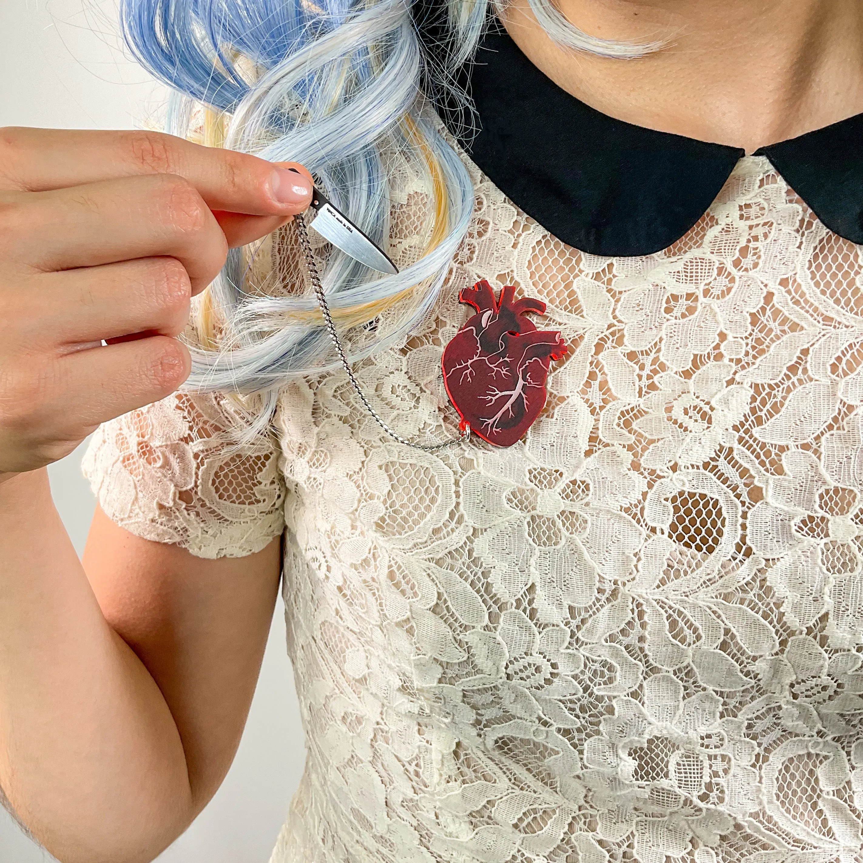 Heart of Aghast Brooch - Frosted Red