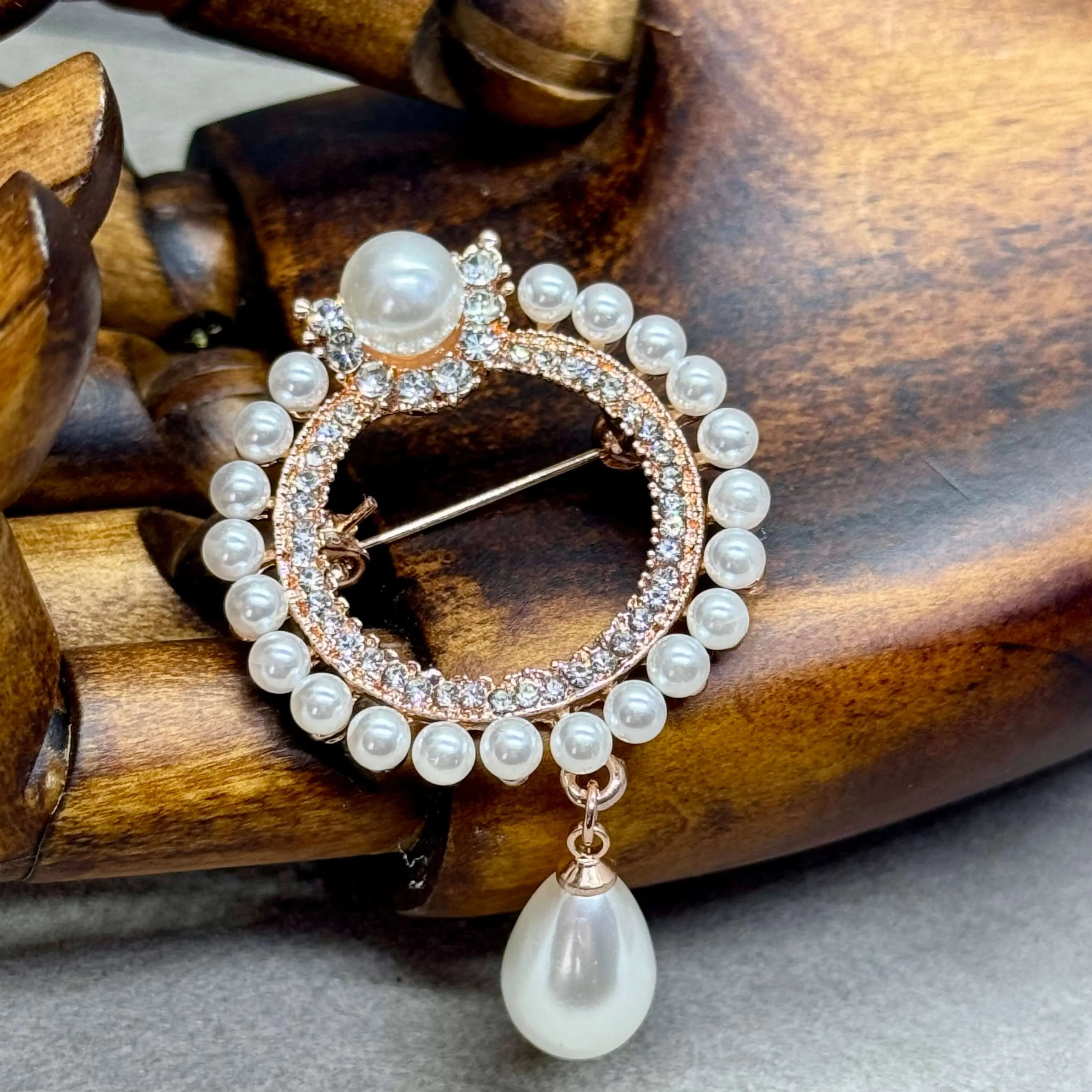 Heritage Style Faux Pearl Wreath Brooch