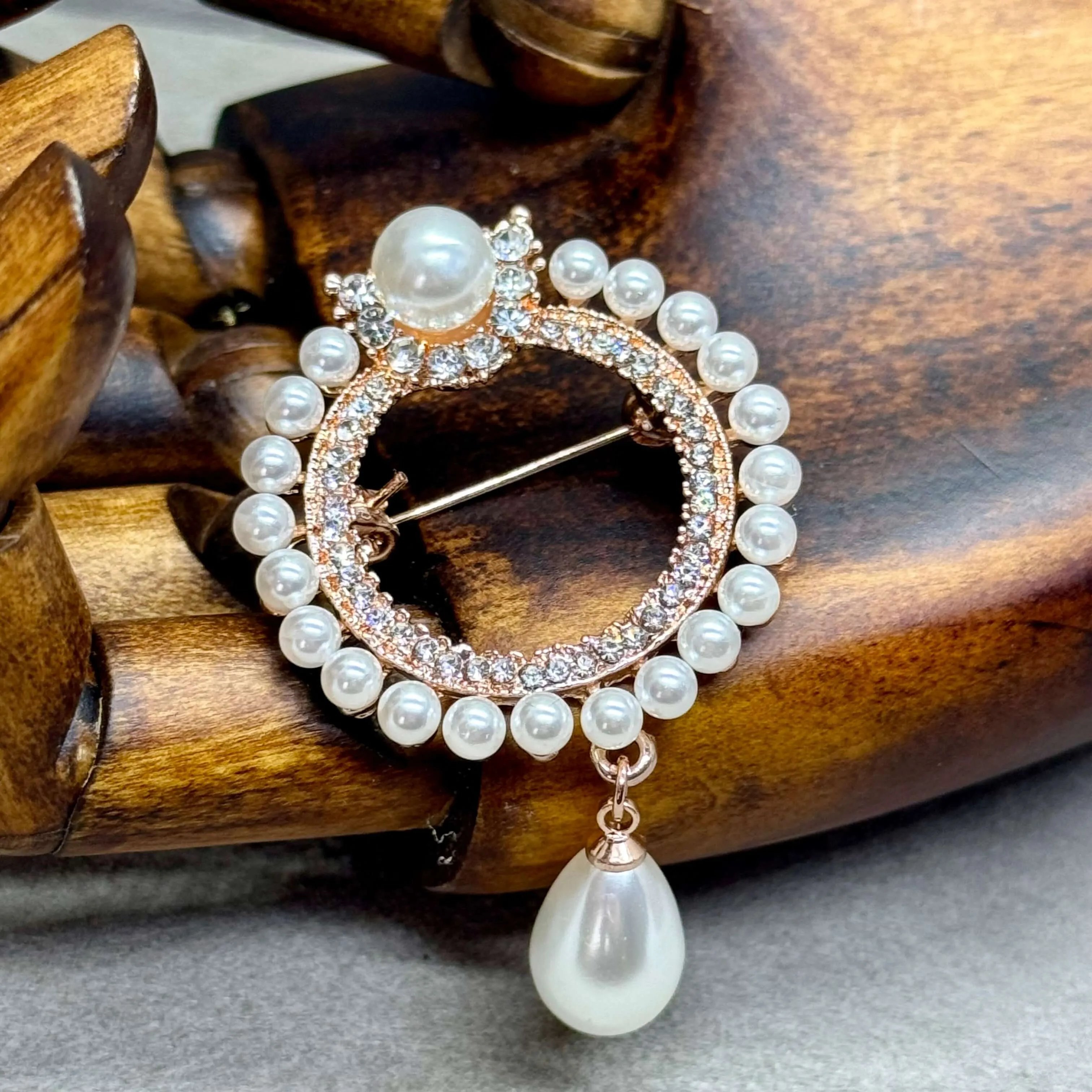 Heritage Style Faux Pearl Wreath Brooch