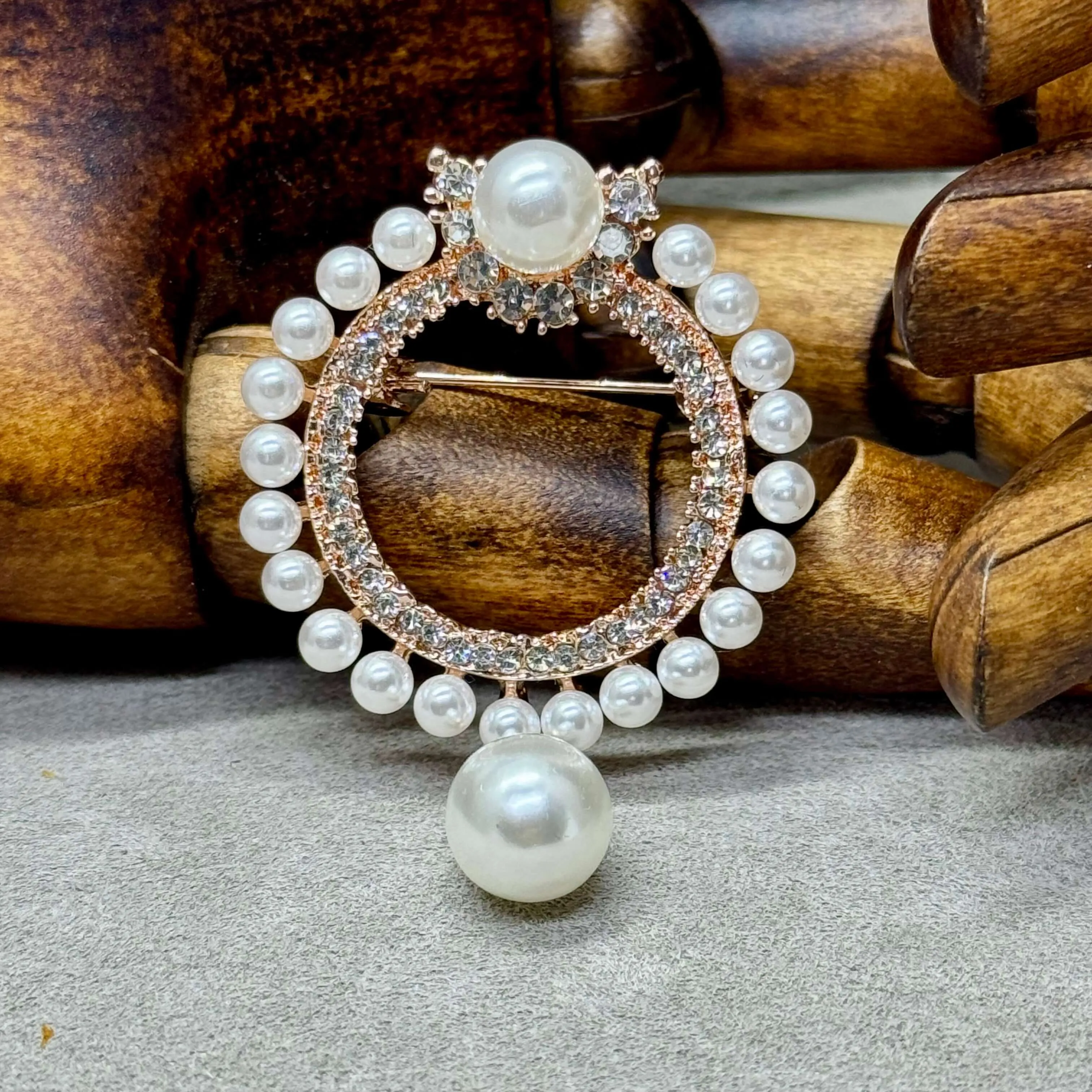 Heritage Style Faux Pearl Wreath Brooch