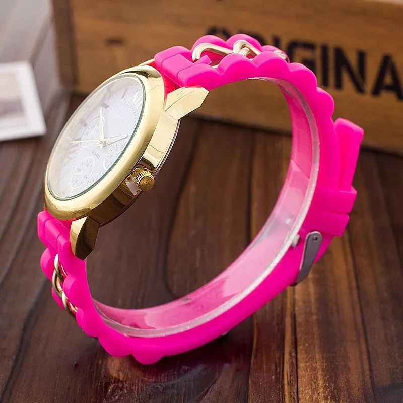 Hot Fashion Silicone Geneva Watches Fashion Women Chain Watch Ladies Dress Wrist Watches Relogio Feminino