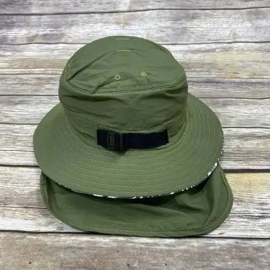 HWNSS SURF BUCKET HAT Olive