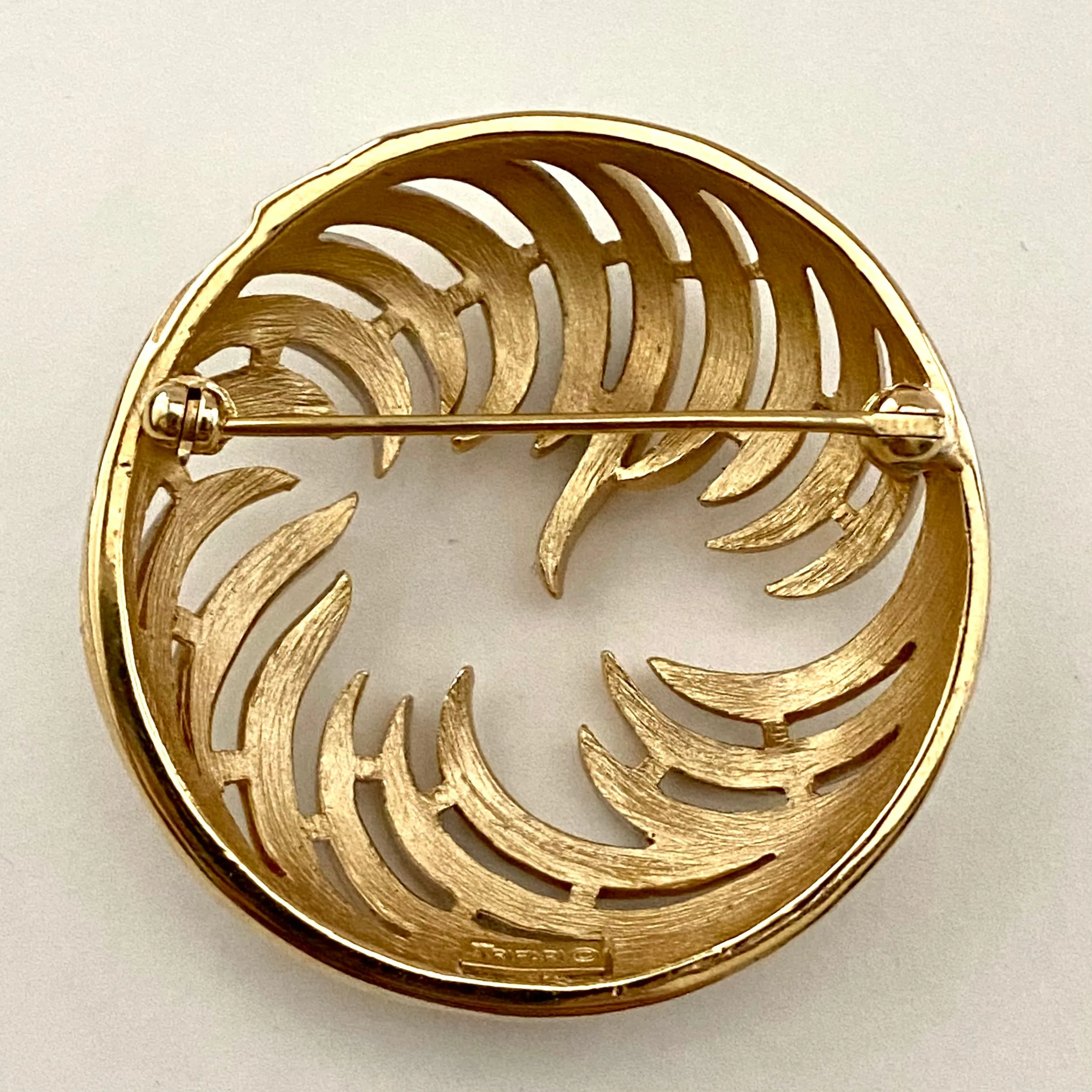 Late 50s/ Early 60s Trifari Round Abstract Brooch