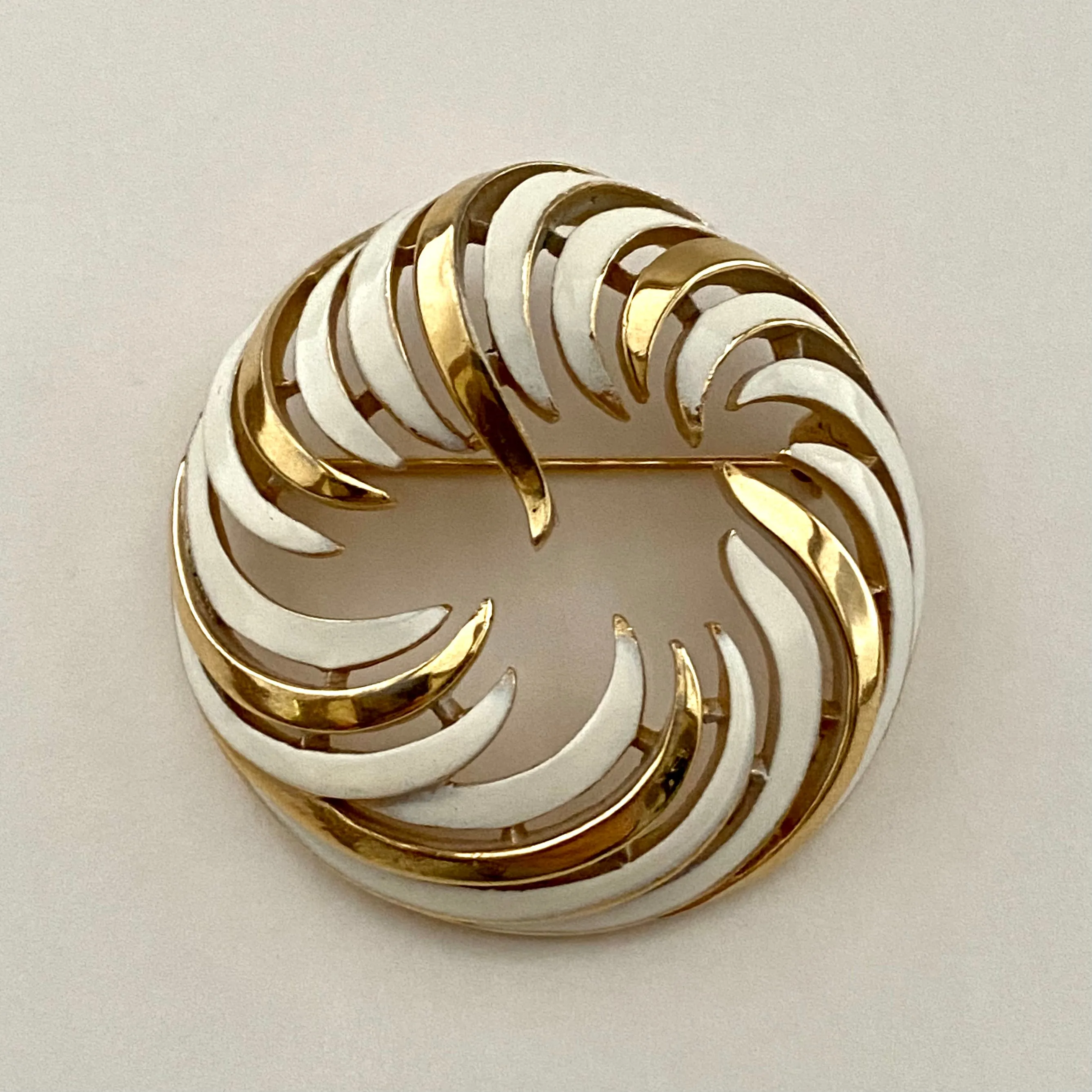 Late 50s/ Early 60s Trifari Round Abstract Brooch