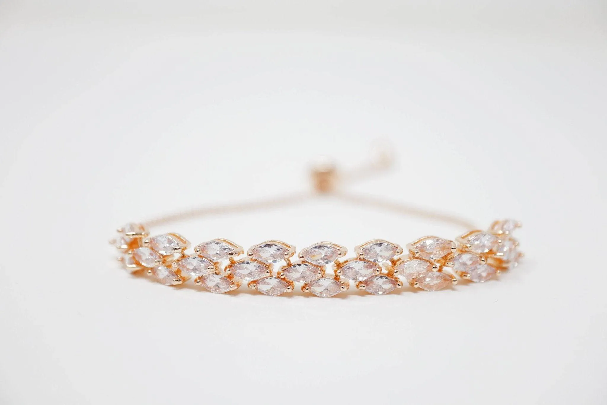 Leaves Dainty Bracelet, Delicate Bracelet, Wedding Bracelet, Bridesmaid Gift, Bride Bracelet, Bridal Bracelet, Diamond bracelet.