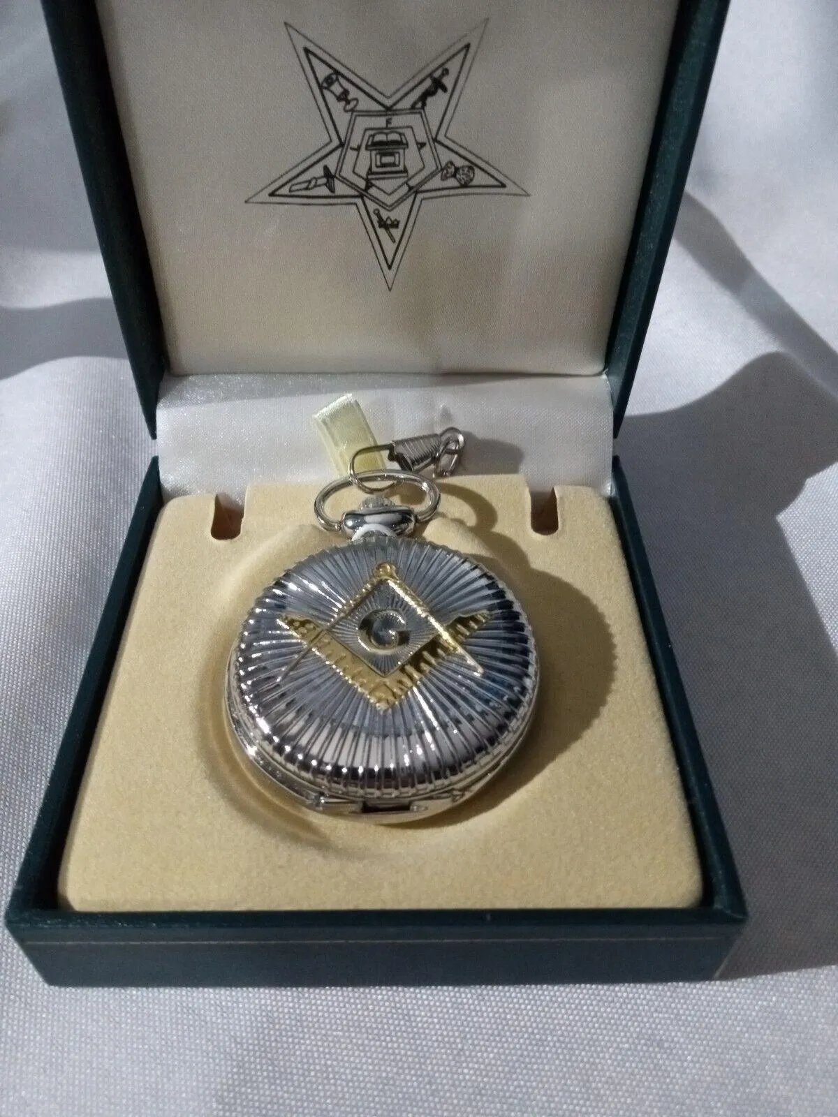 Masonic Pocket Watch Mason with Chain in Silver Square