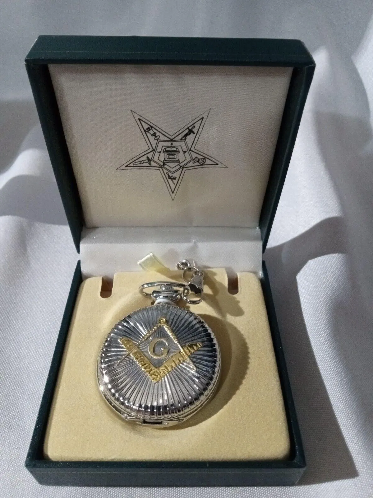 Masonic Pocket Watch Mason with Chain in Silver Square