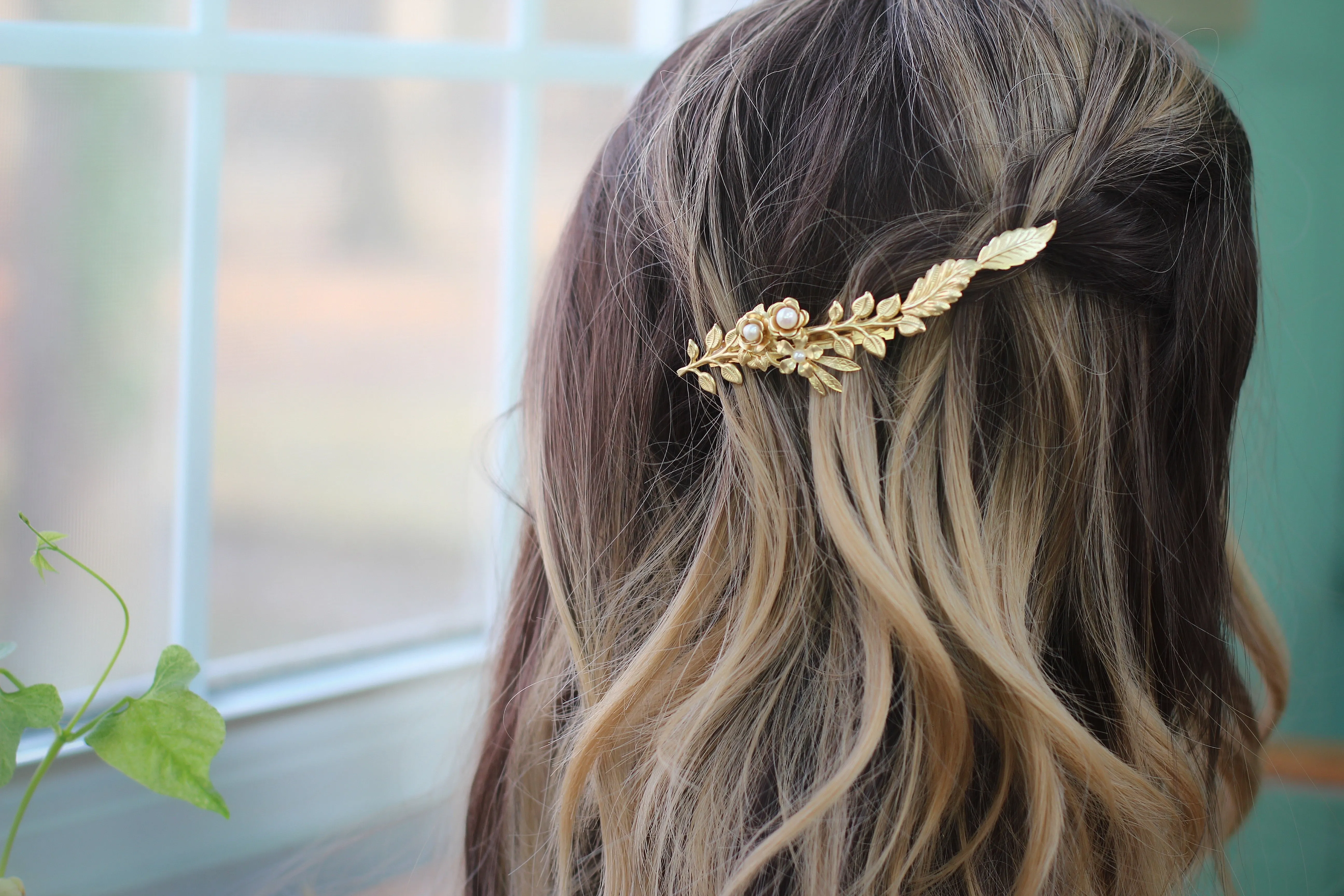 Preorder* Meadow Floral Barrette