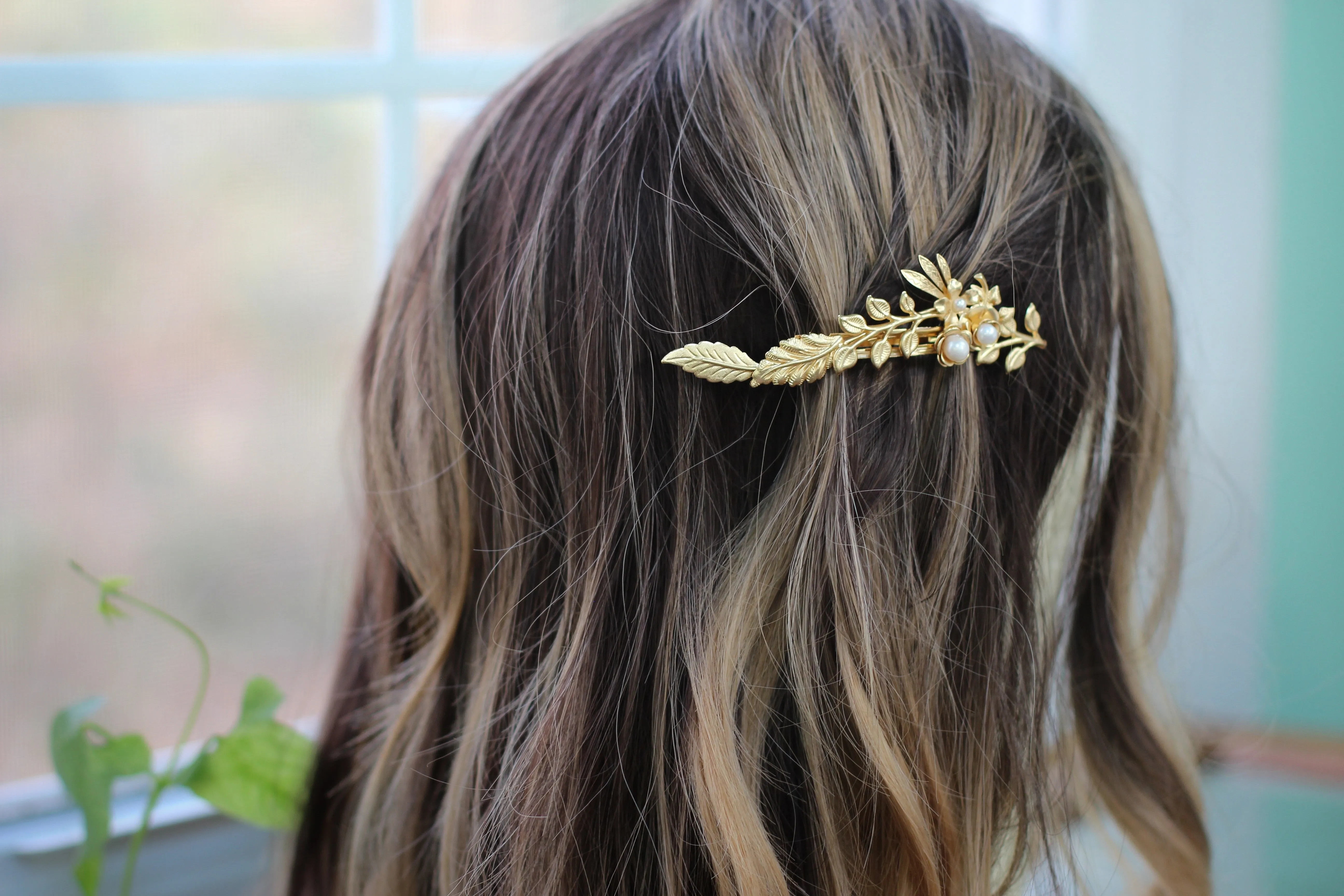 Preorder* Meadow Floral Barrette