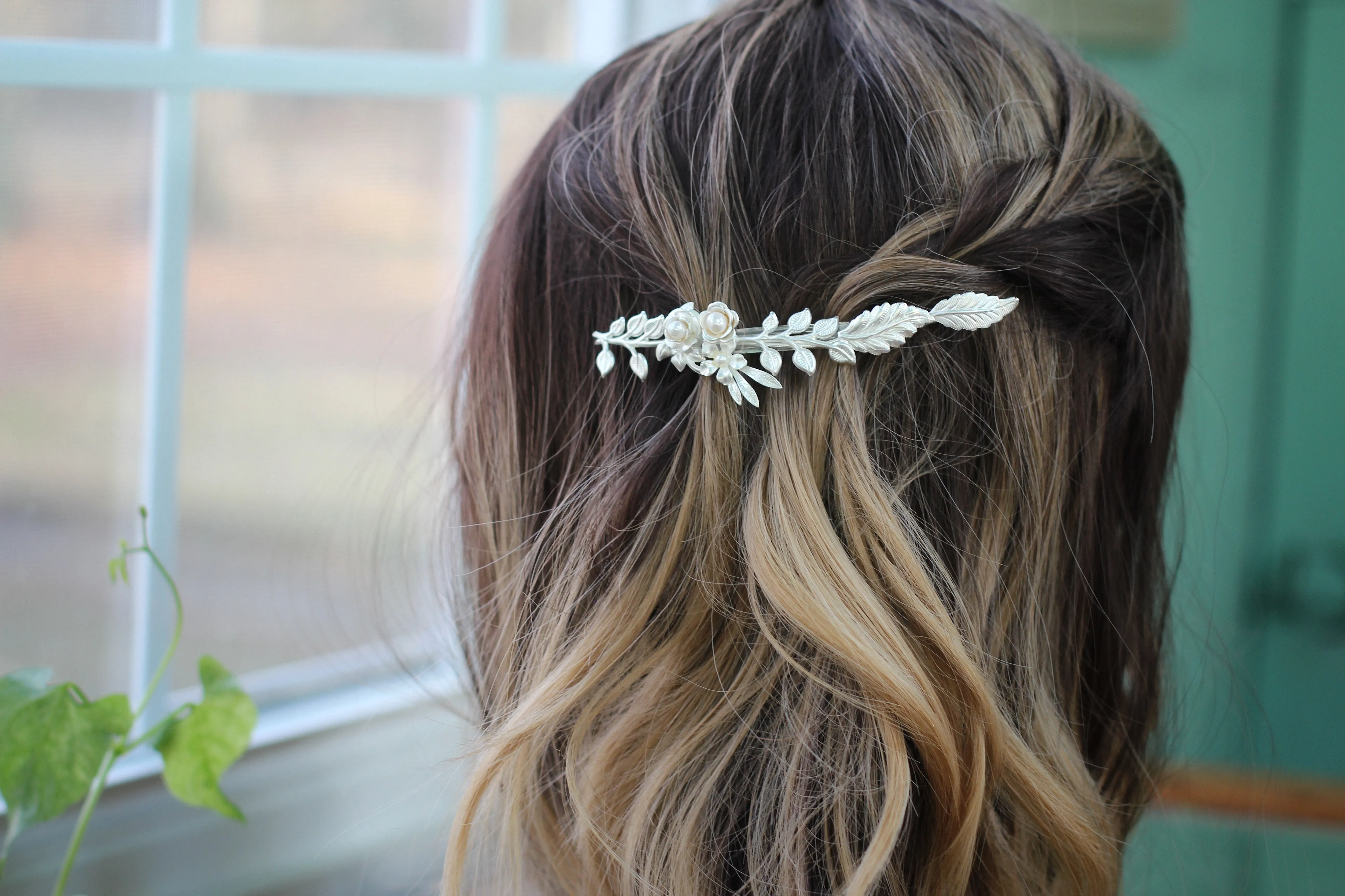 Preorder* Meadow Floral Barrette