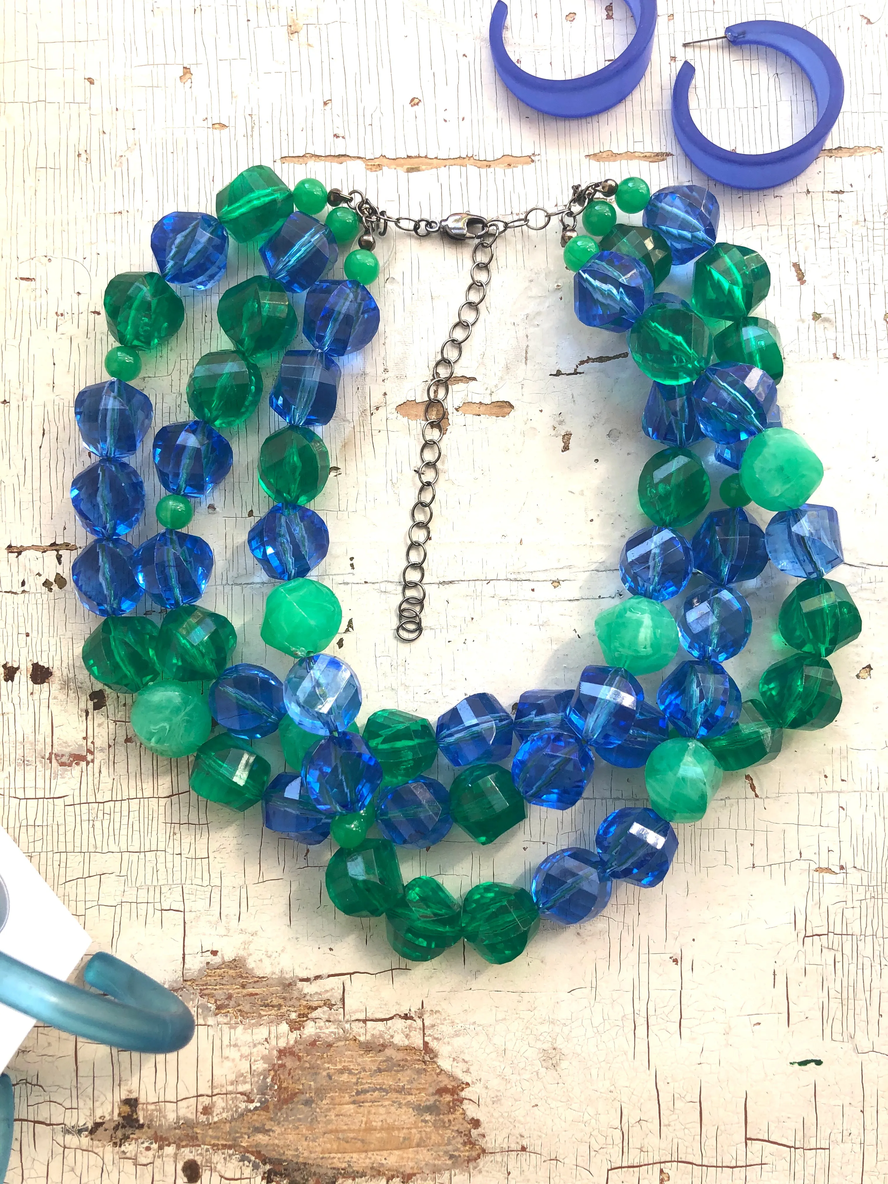 Sparkling Waters Faceted Lucite Morgan Necklace