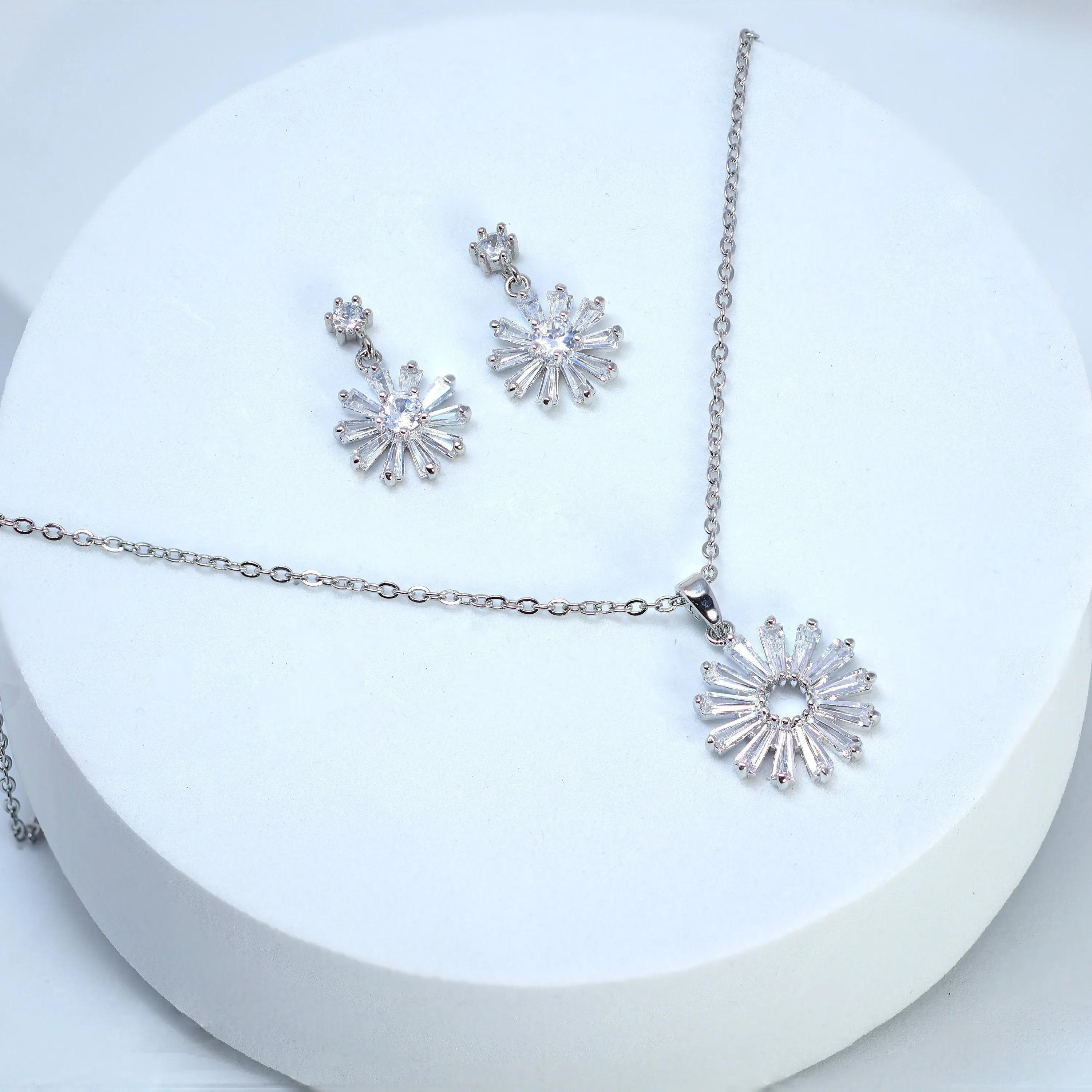 Swarovski Crystal Stainless Steel Dainty Flower Necklace Set , Bridal Jewelry, Bridal Earrings, Statement Earrings Cz, Necklace Set