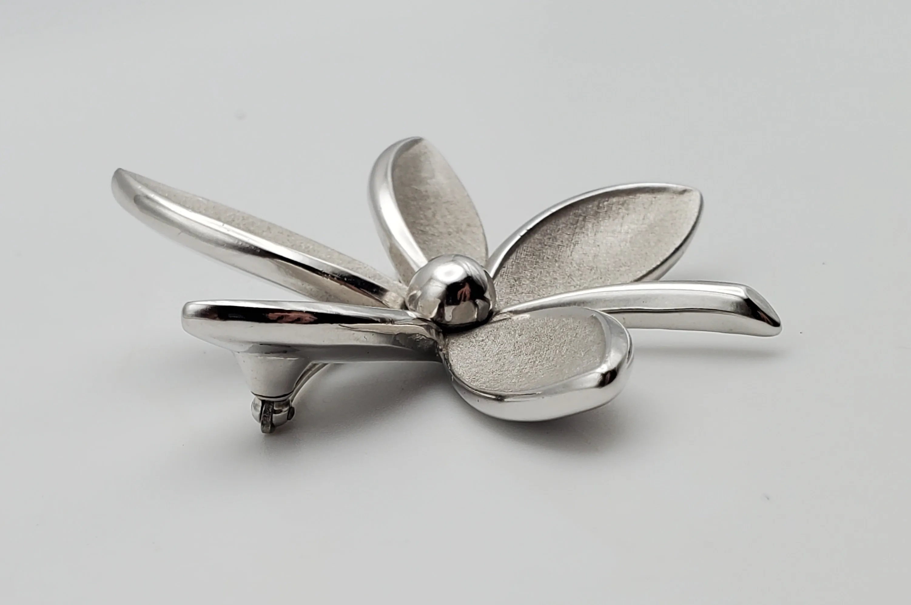 Trifari - Vintage Silver Tone Leaf Brooch