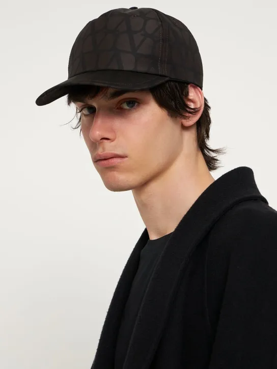 Valentino Garavani   Toile iconographe baseball hat 