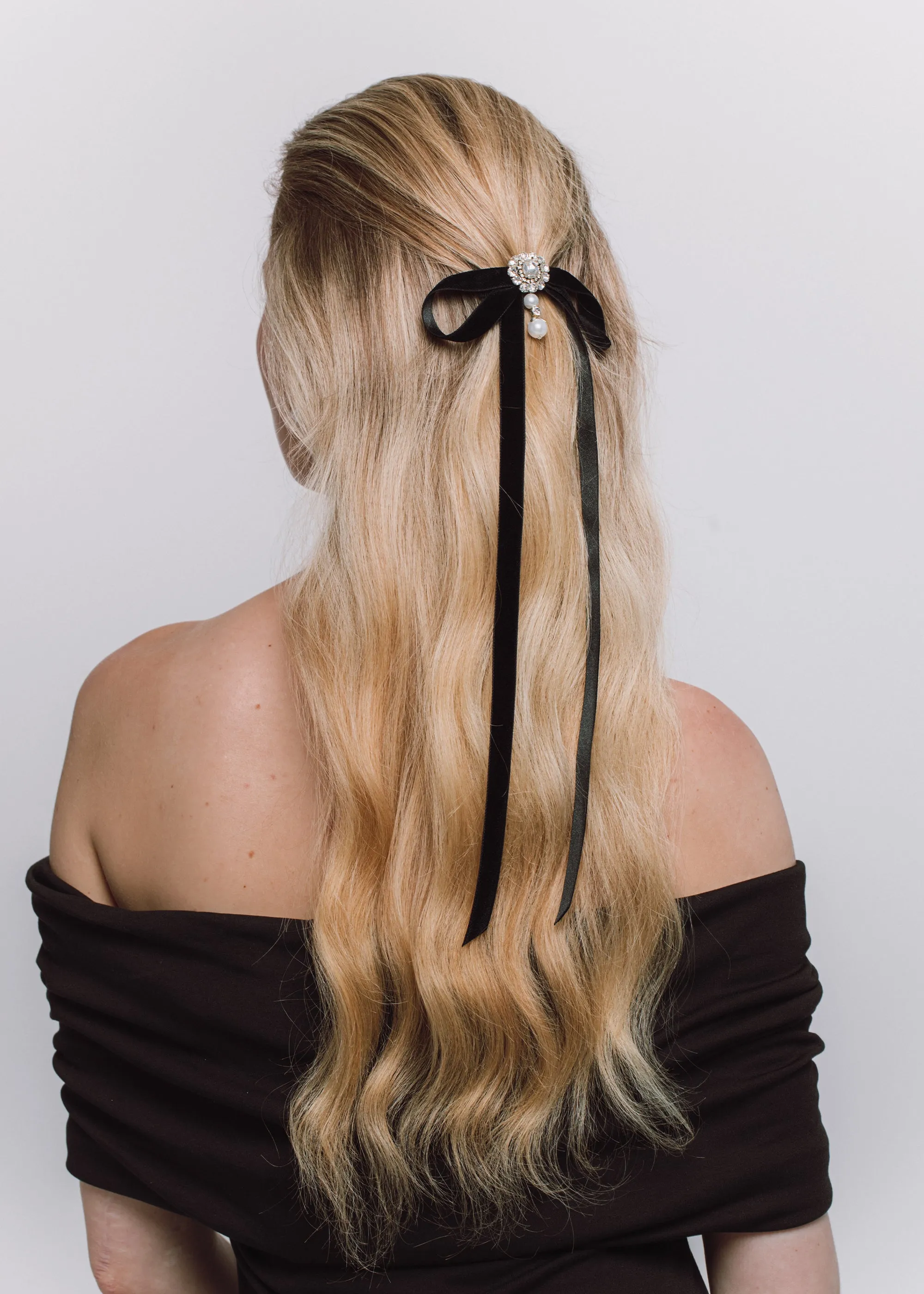 Vanita Bow Barrette -- Black Pearl