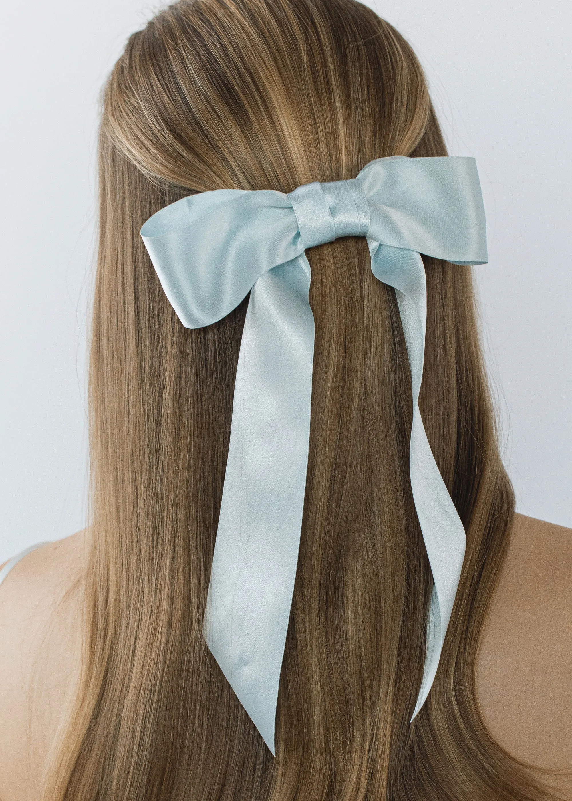 Virginia Bow Barrette -- Powder