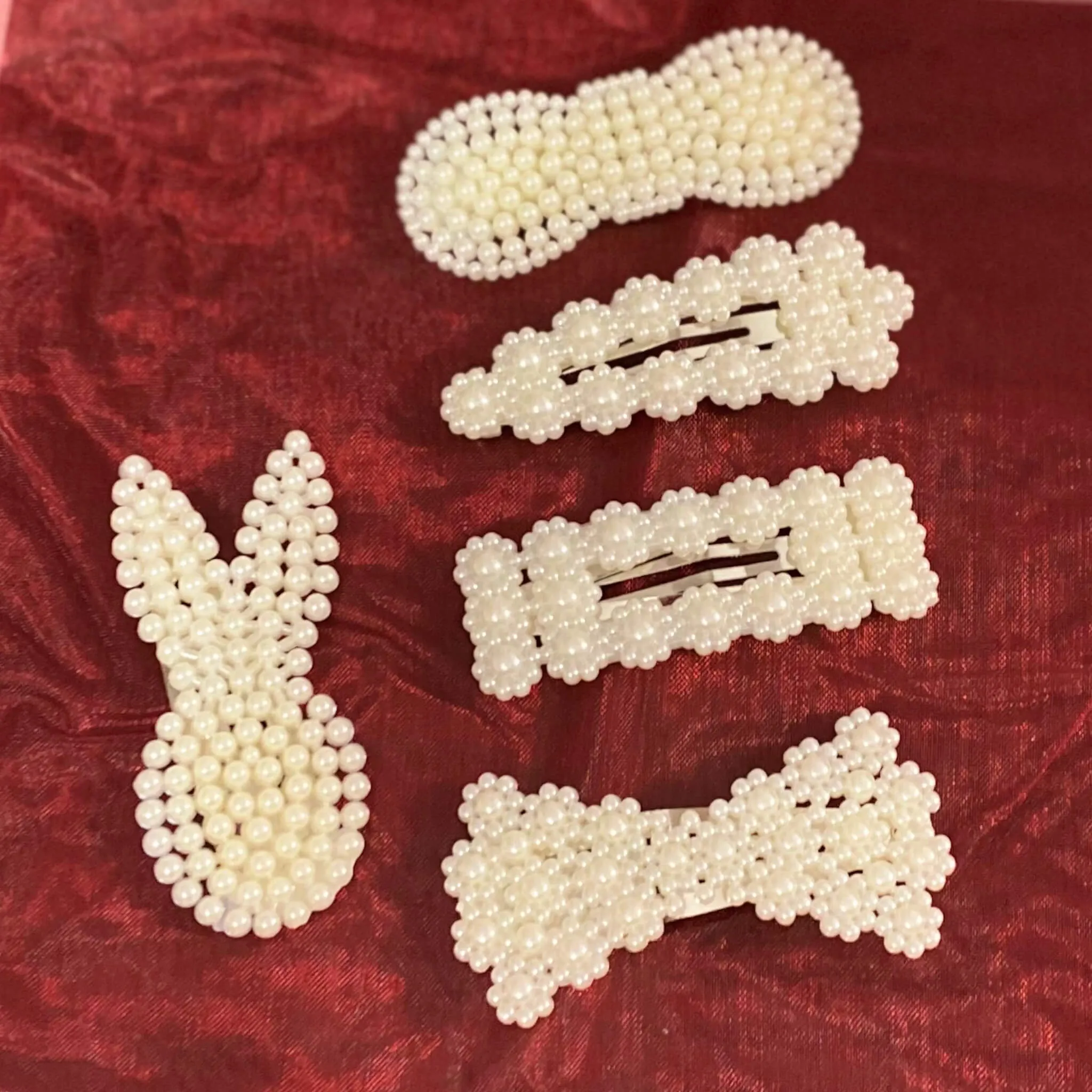 White Pearls Barrette Hair Clips 5pcs